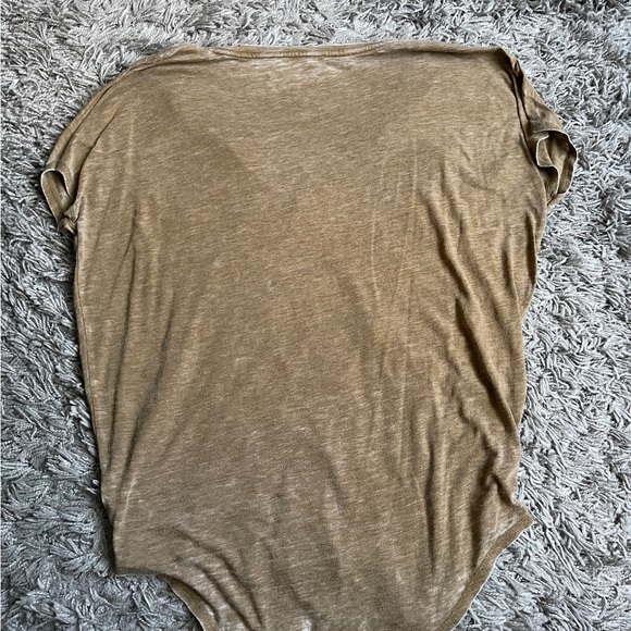 Express Tops (2) - Picture 8 of 9